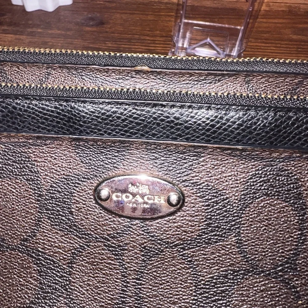 Elegant Black & Brown Coach Wristlet Double Pouch GUC - Picture 4 of 9